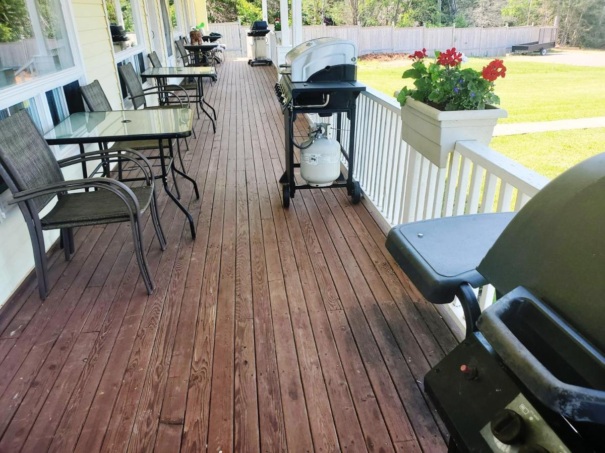 Boardwalk Motel Кавендиш Экстерьер фото